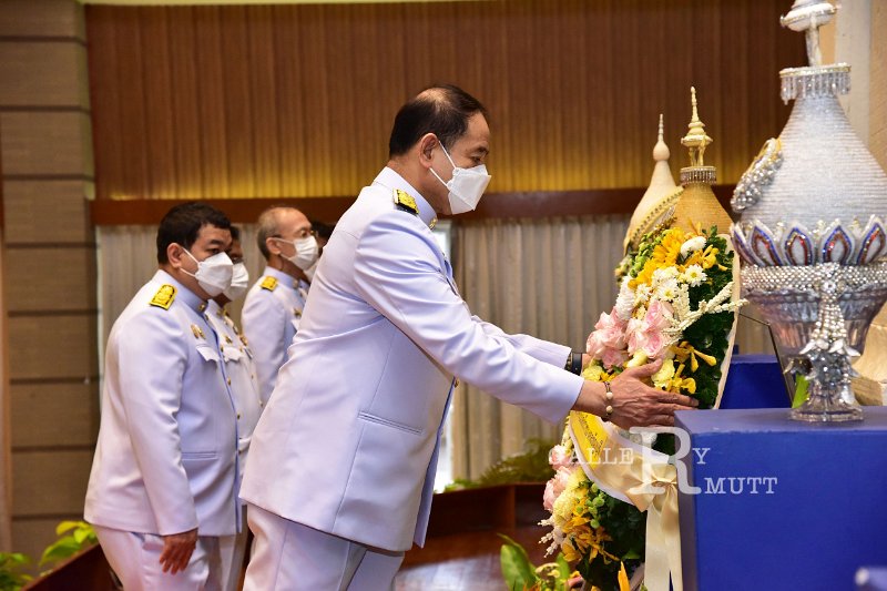 20211013 laying-a-wreath-031.JPG